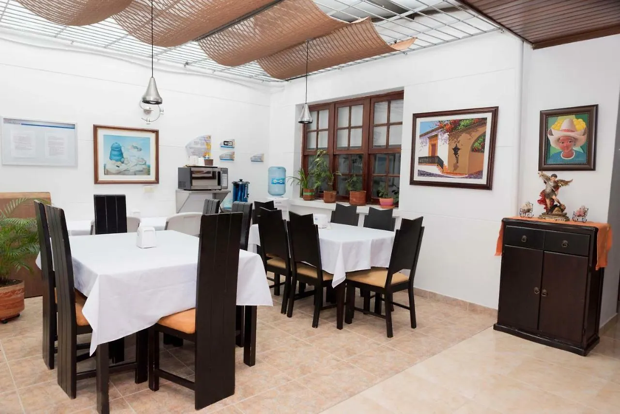 Casa Hotel Alnor Medellín