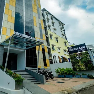 https://the-heartland.kerala-hotels.net